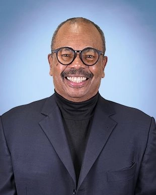Dr. Floyd Jesse Cawthon III, Orthodontics at Capital Dental Group